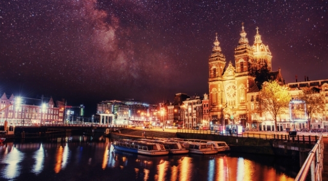 Magical city of Amsterdam at night